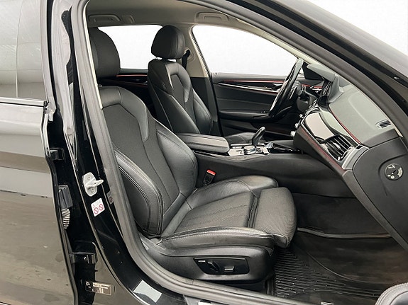 BMW 520 10 of 28