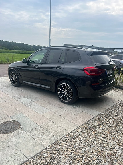 BMW X3 5 of 6