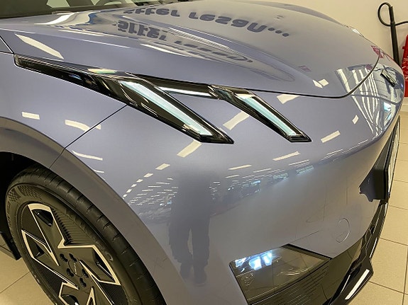 Lynk & Co 02 4 of 17