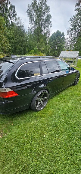 BMW 535d 2 of 3