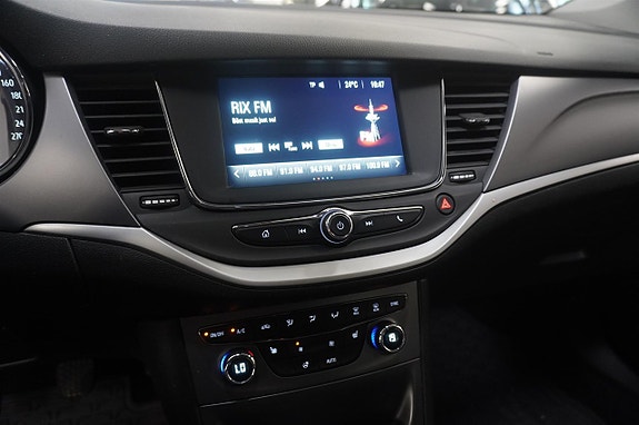 Opel Astra 8 of 9