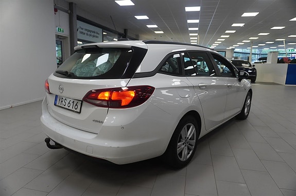 Opel Astra 4 of 9