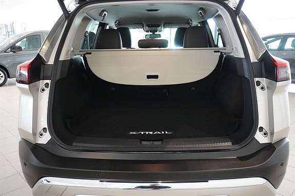 Nissan X-Trail 11 of 12