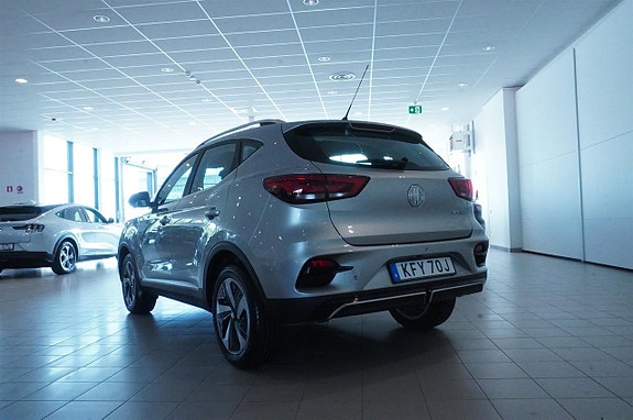 MG ZS 4 of 12