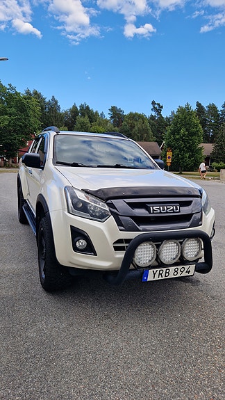 Isuzu D-max 3 of 17