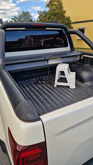 Isuzu D-max 9 of 17