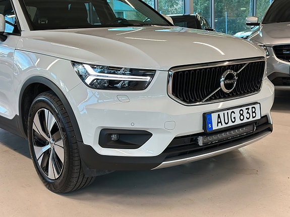 Volvo XC40 9 of 27