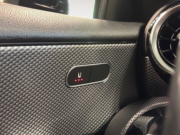 Mercedes-Benz A200 26 of 26