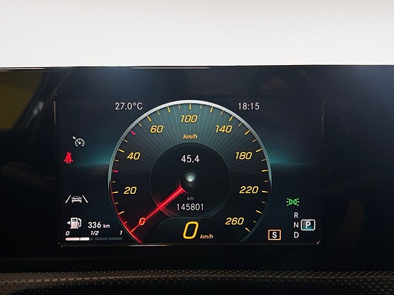 Mercedes-Benz A200 12 of 26