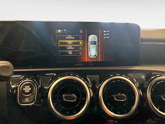 Mercedes-Benz A200 18 of 26