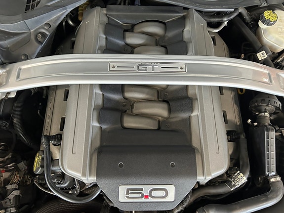 Ford Mustang 20 of 24