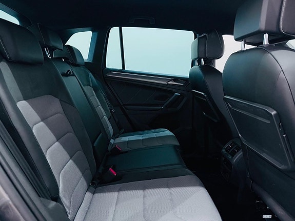 Volkswagen Tiguan 8 of 23