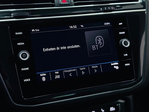 Volkswagen Tiguan 15 of 23