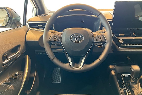 Toyota Corolla 10 of 20