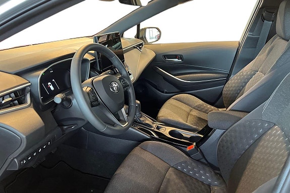 Toyota Corolla 13 of 20
