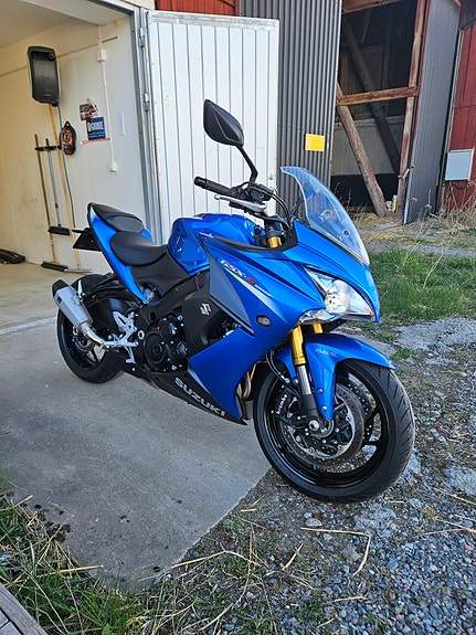 Suzuki GSX-S1000F 6 of 6