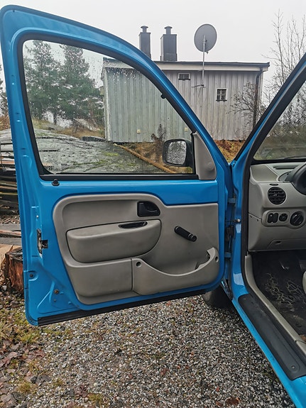 Renault Kangoo Express 12 of 17
