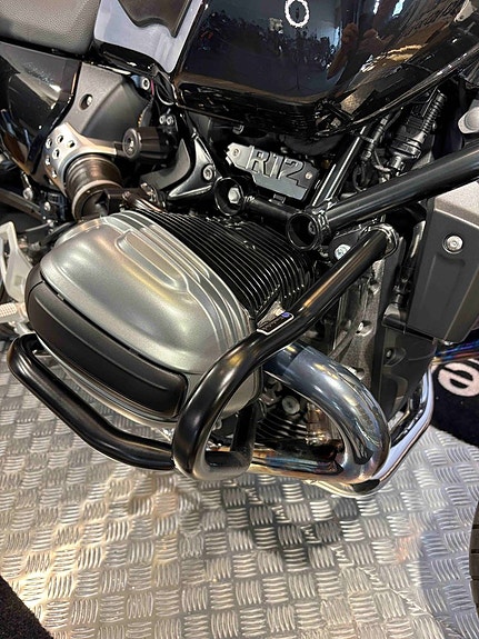 BMW R 12 NINET 9 of 16