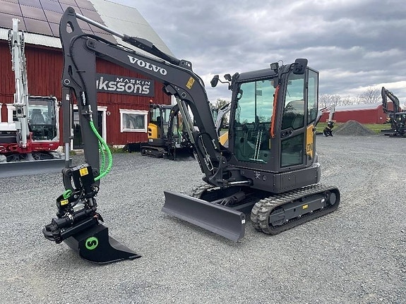 Volvo ECR40F Steelwrist X04 Ink grip - 25