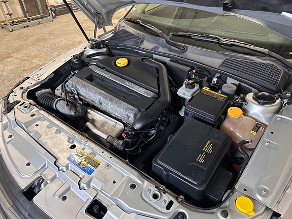 Saab 9-5 16 of 16