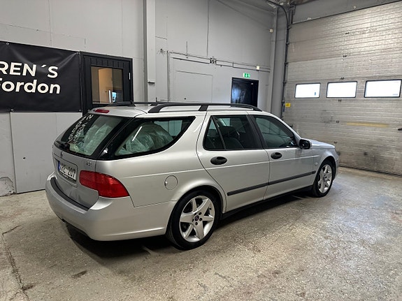 Saab 9-5 3 of 16