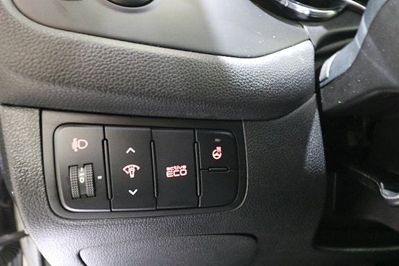 Kia Ceed 10 of 18