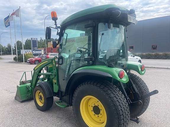 John Deere 3520 5 of 6