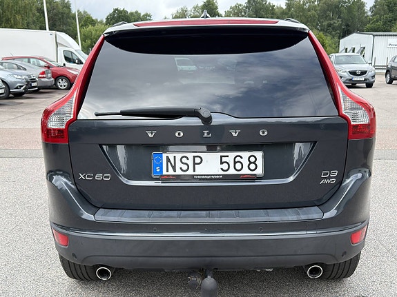 Volvo XC60 5 of 14
