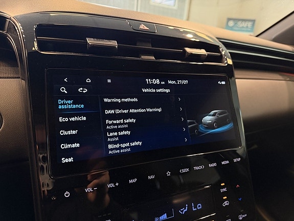 Hyundai Tucson 14 of 29