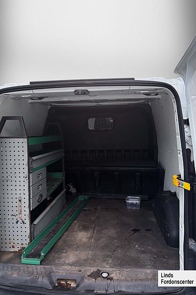 Ford Transit Custom 6 of 6