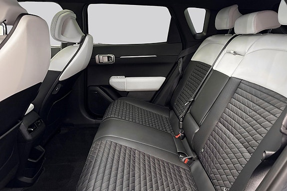 Kia EV4 9 of 14