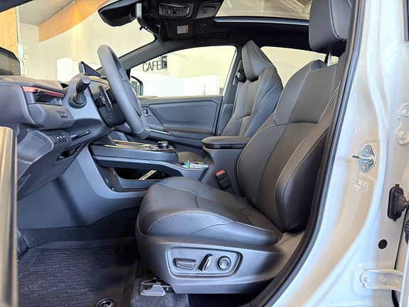 Subaru Uncharted 9 of 20