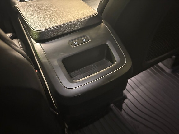 Volvo XC90 24 of 26