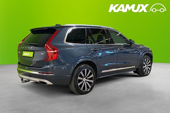 Volvo XC90 4 of 26