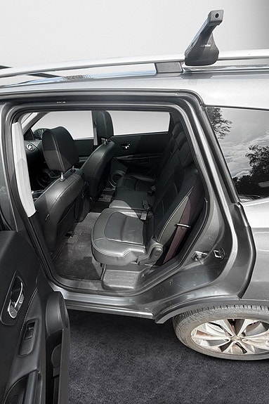 Nissan Qashqai+2 7 of 8