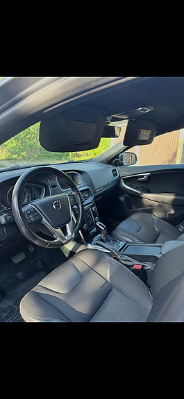 Volvo V40 4 of 4