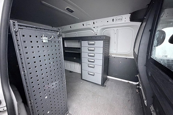 Volkswagen Caddy Maxi 12 of 26