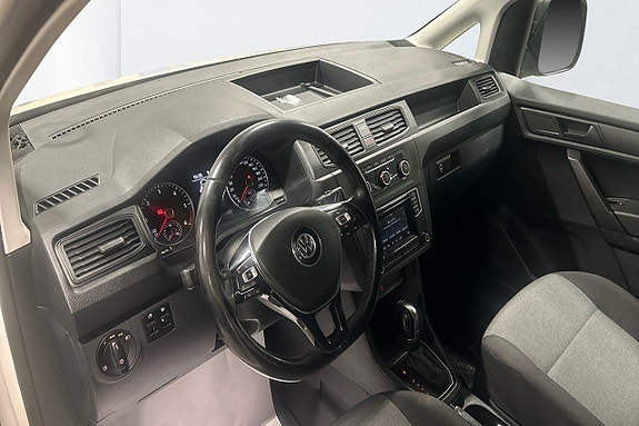Volkswagen Caddy Maxi 9 of 10
