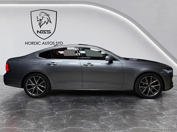 Volvo S90 7 of 26