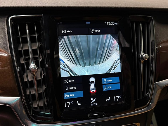 Volvo S90 20 of 26