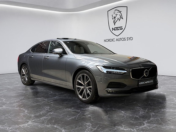 Volvo S90 8 of 26