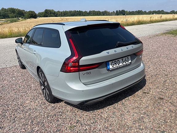 Volvo V90 5 of 12