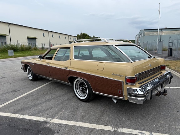 Buick Estate 6 of 17