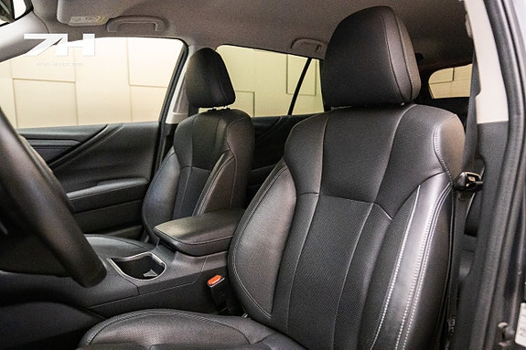 Subaru Outback 14 of 20