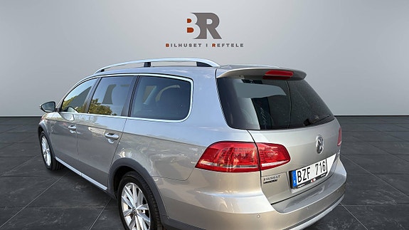 Volkswagen Passat Alltrack 7 of 17