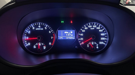 Kia Picanto 21 of 26