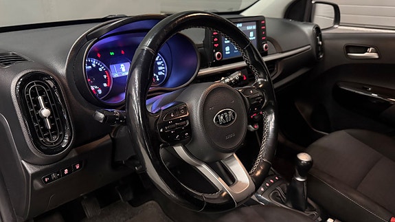 Kia Picanto 12 of 26