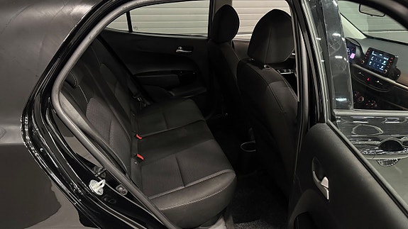 Kia Picanto 14 of 26