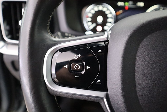 Volvo S60 17 of 24