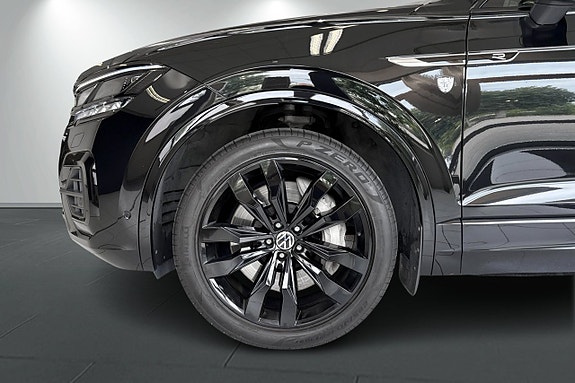 Volkswagen Touareg 11 of 30